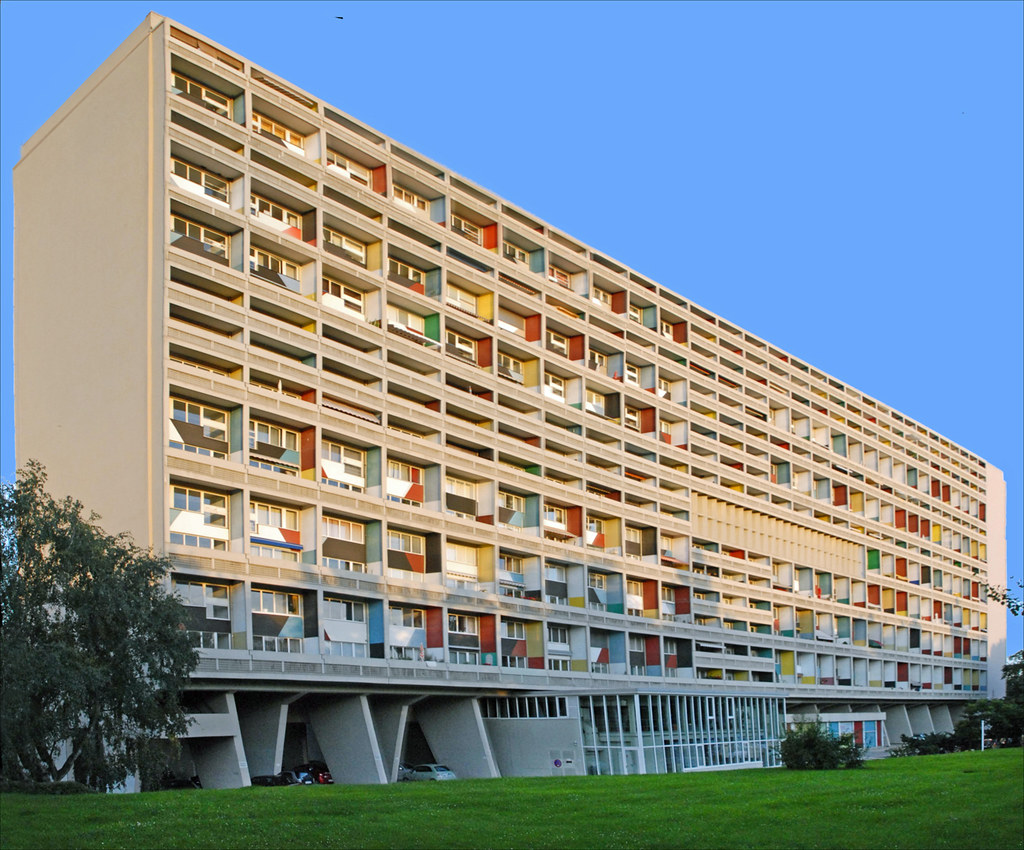 Starting things off with one of the most influential Brutalist buildings of all time - Cité Radieuse, Marseille. Designed by Le Corbusier, Citè Radieuse is considered by many to be the primary inspiration behind the Brutalist style.