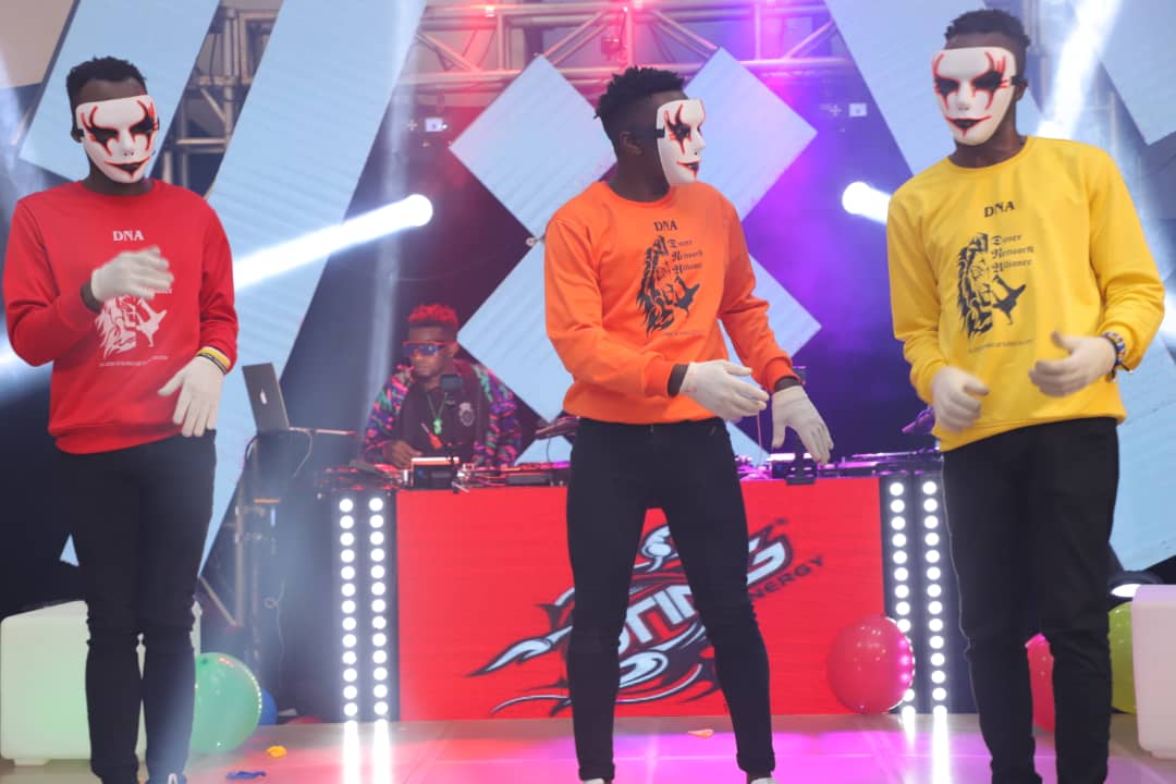 AnnataliaO's tweet photo. The DNA dance group just opened up the party with a smashing performance. 

Forsooth, the house is up in flames. #NBSSNL https://t.co/aYDvok3p64