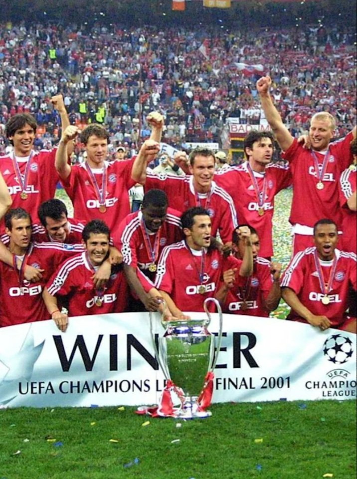 On this day 19 years ago, Bayern Munich won the Champions League in Milan against Valencia on penalties. To celebrate that I'm making nostalgia thread 4.0. Bayern's 2000/01 ucl winning squad from the Panini sticker album (player by player).