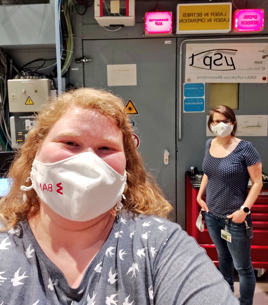 maria_heilmann's tweet photo. Is there a better way to spend the saturday evening than with @AnkeKabelitz at μSpot @HZB_BESSY? 
We are staying safe with the self made @BAMResearch masks! https://t.co/RyX9pvpoJg