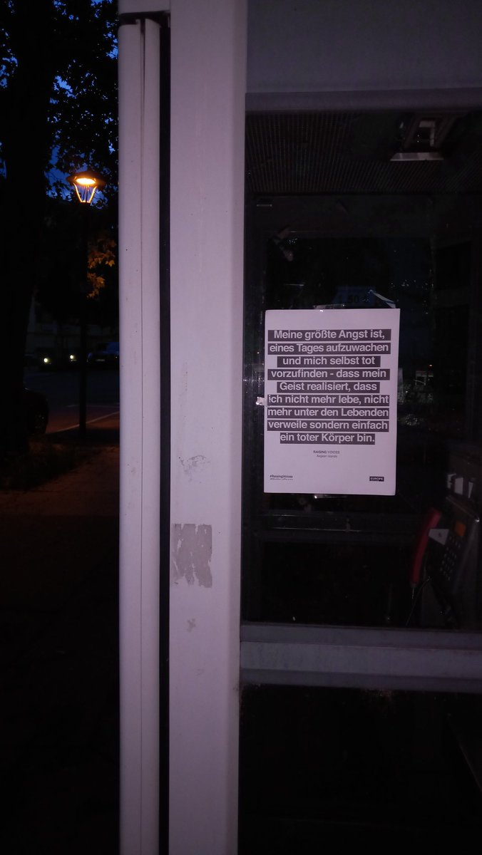 ChristofWPF's tweet photo. Nixe. Unbekannte haben in der Nordstadt #europemustact Sprüche aufgehängt #ema #germanymustact #Pforzheim #sichererhafen https://t.co/VEwoJdDTnU