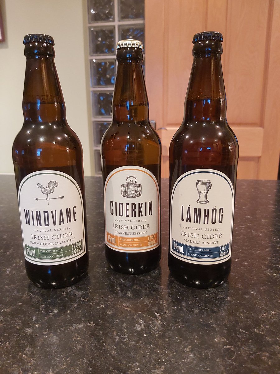 iprimrose's tweet photo. Not much of a #cider drinker but after sampling some of the range of locally made ciders from The Cider Mill (@CockageeCider) in Slane I'm converted! It's all about quality! The Windvane Cider is ridculously quaffable! #KeepItLocal #BoyneValley #Meath #Ireland https://t.co/ISJRPO9oh4