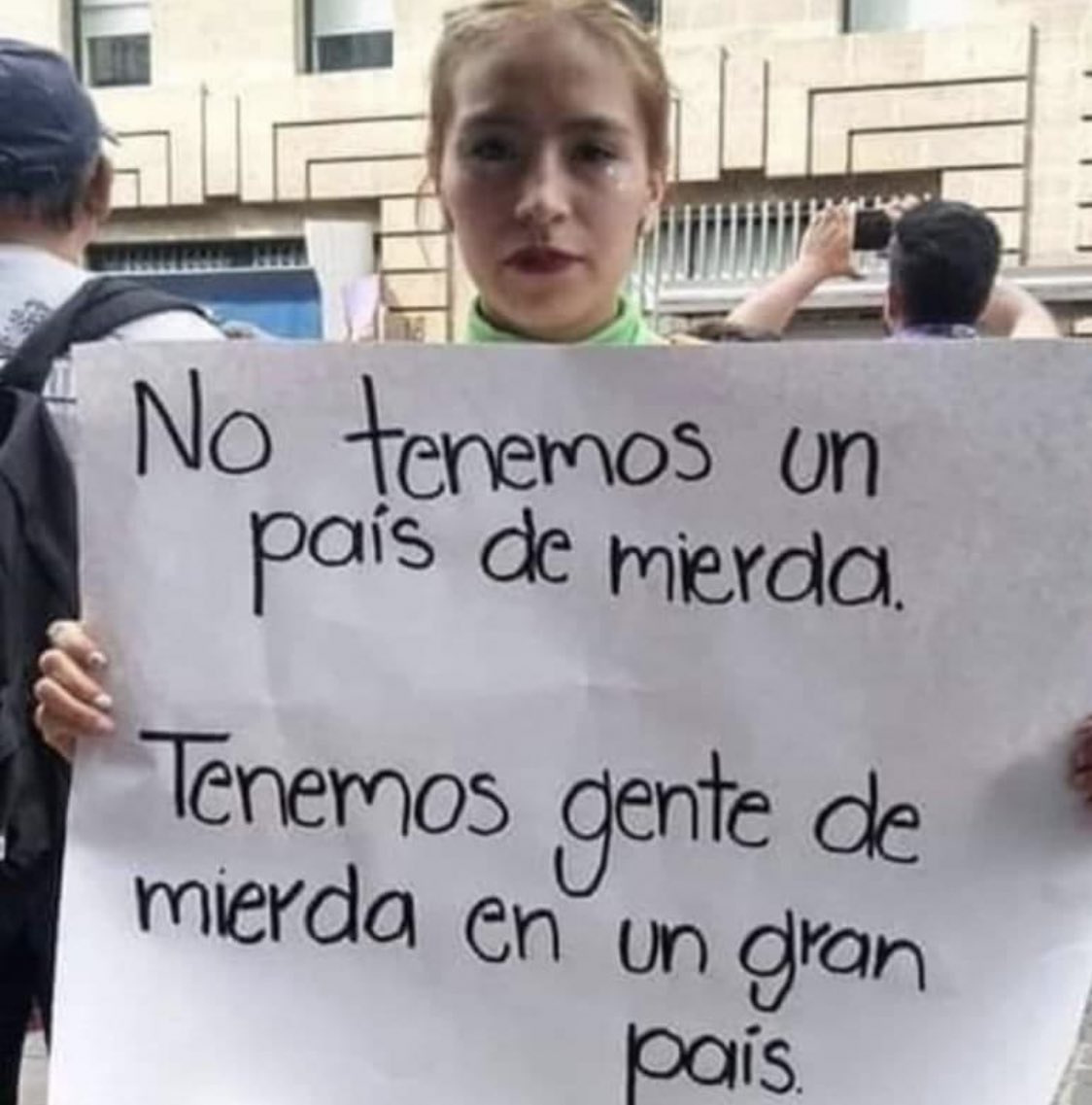 rositoositooo's tweet photo. Mi PAIS #ElVirusSoisVoxotros https://t.co/GDwZW1d58A
