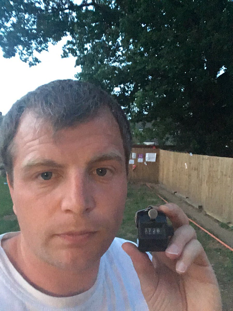StephenJohno's tweet photo. I have just completed my marathon number 40 out of 42.
Only 2 more marathons to go 💪🙌😃 728 laps of my 58 metre back garden every day. Total miles so far is 1,049.44 💪😃
We have raised £2,750 for our national treasure the NHS. https://t.co/p54kbJ9Jls https://t.co/zLTvBTl8tu
