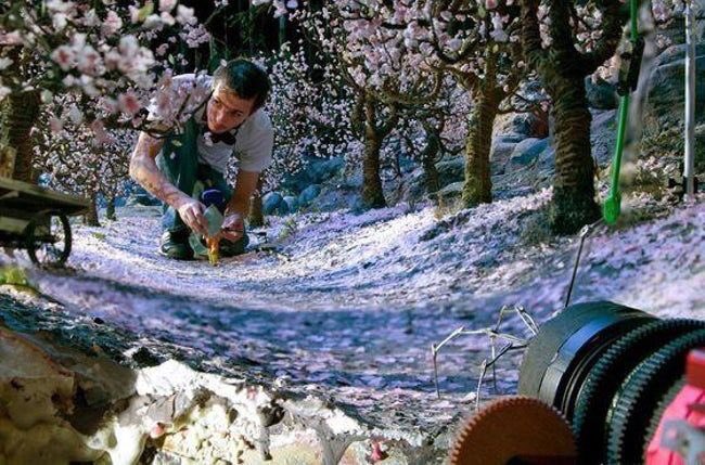 _Abhorrence's tweet photo. 𖤐Coraline (2009) // Behind the scenes🧵✨ https://t.co/FnxmWuSyOd