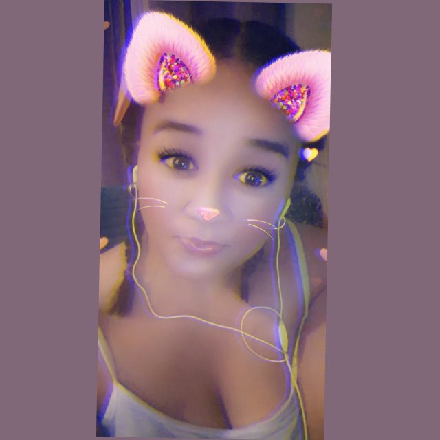 LiciousLicia's tweet photo. #Ready4Bed 🧐🤓 https://t.co/jvCtP8FbFS