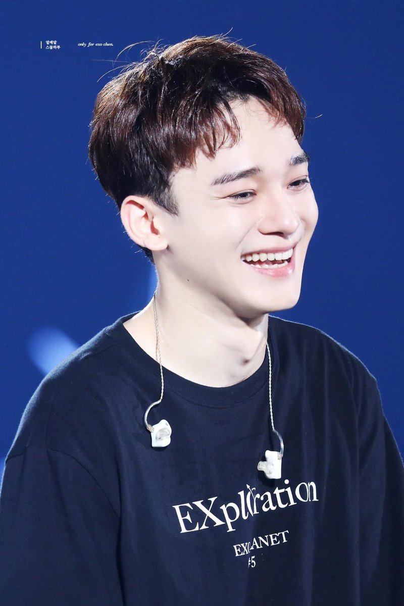 This is my first thread, it's about some of your tweets in the # for Jongdae and some pictures of him. Give some love to our Jongdae Don't forget the  #첸_보고싶어_응원해 and the Korean VPN.
