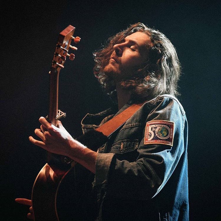 hozier // andrew has been there for me through thick and thin. his music is comforting and so are his vibes. he’s hot too. i love hozier.