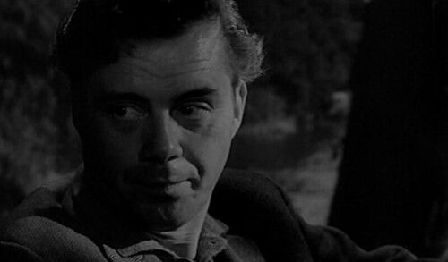 TalkingPicsTV's tweet image. 01:15 THE MIND BENDERS (1963) drama #DirkBogarde #MaryUre #MichaelBryant Following the suicide of a colleague, an Oxford scientist submits himself to a particularly dangerous experiment.