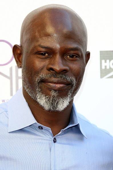 As for Tiana's Papa just use a handsome, dark skinned older black actor & u'll be fine.Make sure he's black tho. James was a dime a dozen. A black man that worked & provided for his family. A present father, good man & good husband. Pls do right by him. He's good representation.