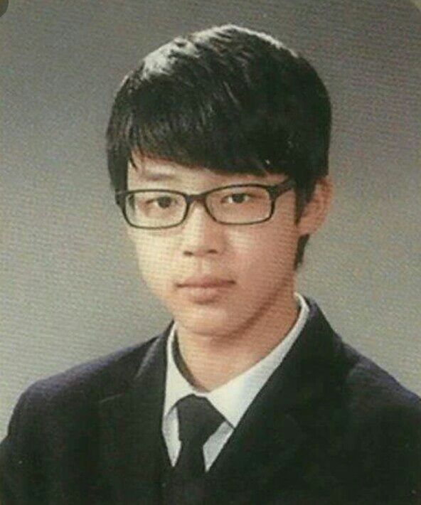 thread of  @BTS_twt& #39;s park jimin but he gets older as you scroll :