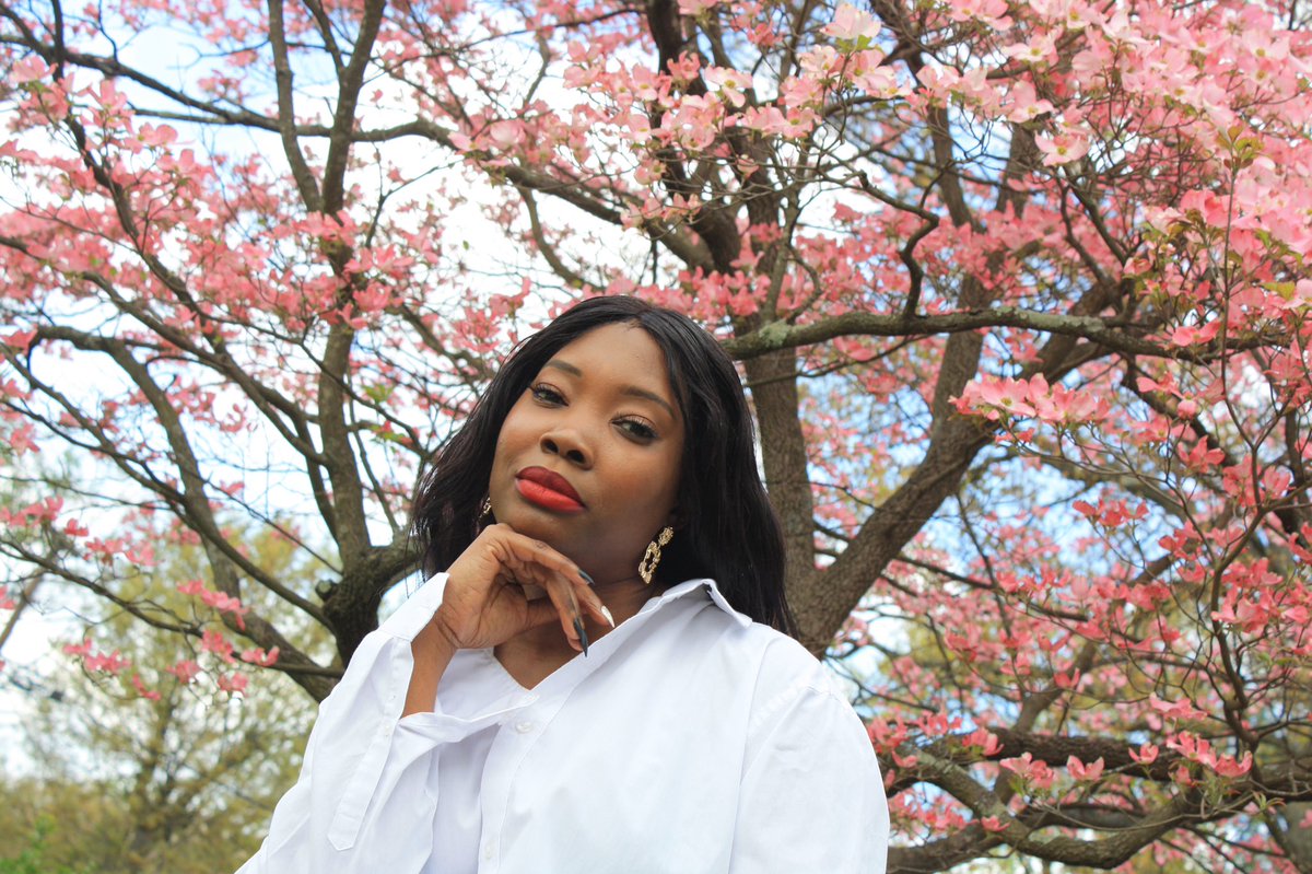 Strickflicks's tweet photo. BirthdaY ShooT πππππ
β’
β’
β’
#flashyvisuals #blackisbeautiful #birthdayshoot #black #white #blossum #model #photograpger #flashgotdaEyE #FV #Art #blackwomenpower #birthday #flashwitdacam π€π€π€π€π€π€ https://t.co/ZHeWSQp4GZ