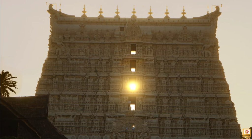 IndiaTales7's tweet photo. These pics here show Sree Padmanabha Swami Temple during Equinox.
The sun goes down along the middle portion of Gopuram of this Temple on equinox.
This occurs twice each year.

This architectural marvel itself is reflective of how brilliant &amp; knowledgeable our ancestors 
were😌🙏 https://t.co/bfE330aRhf