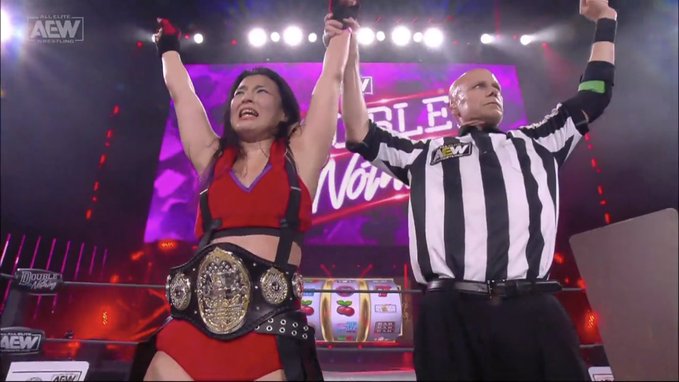 Coronamos una nueva campeona en AEW Double or Nothing.