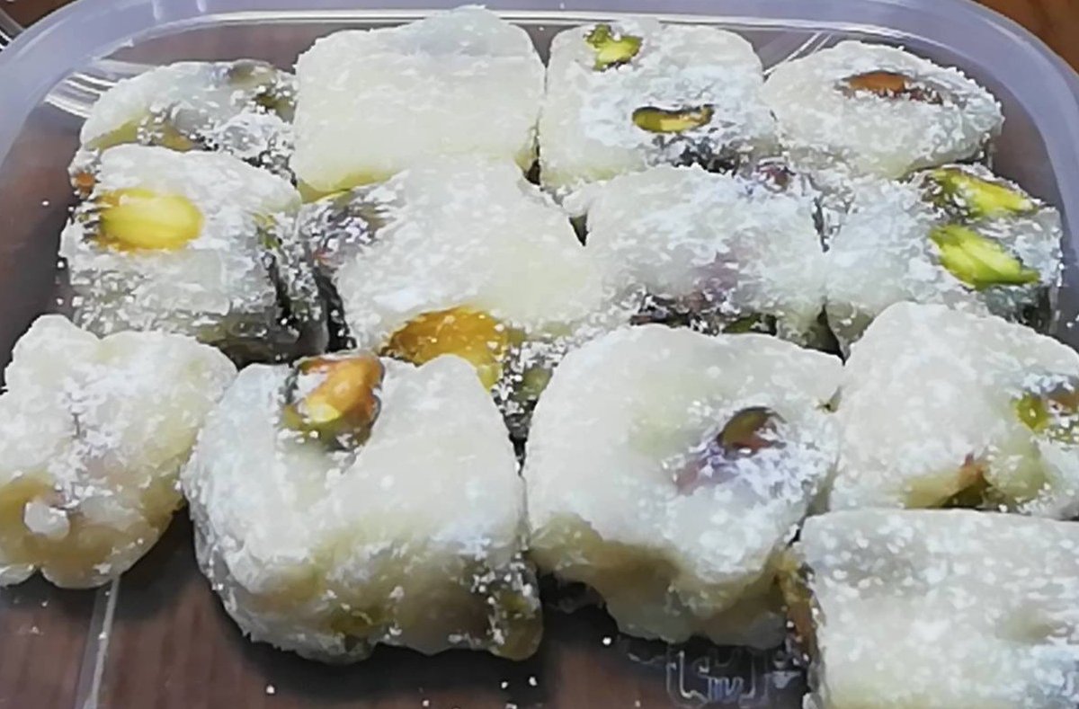 Mad 3 大好きな トルコ ギリシャ のお菓子 ロクム を作りました 現地では ビックリするくらい 種類豊富 今回はピスタチオぎっしりにしました トルコに行った気分で味わいます ターキッシュディライト ナッツ大好き 手作りお菓子 おうち Mad 3 大好きな トルコ ギリシャ のお菓子 ロクム を作りました 現地では ビックリするくらい 種類豊富 今回はピスタチオぎっしりにしました トルコに行った気分で味わいます ターキッシュディライト ナッツ大好き 手作りお菓子 おうち