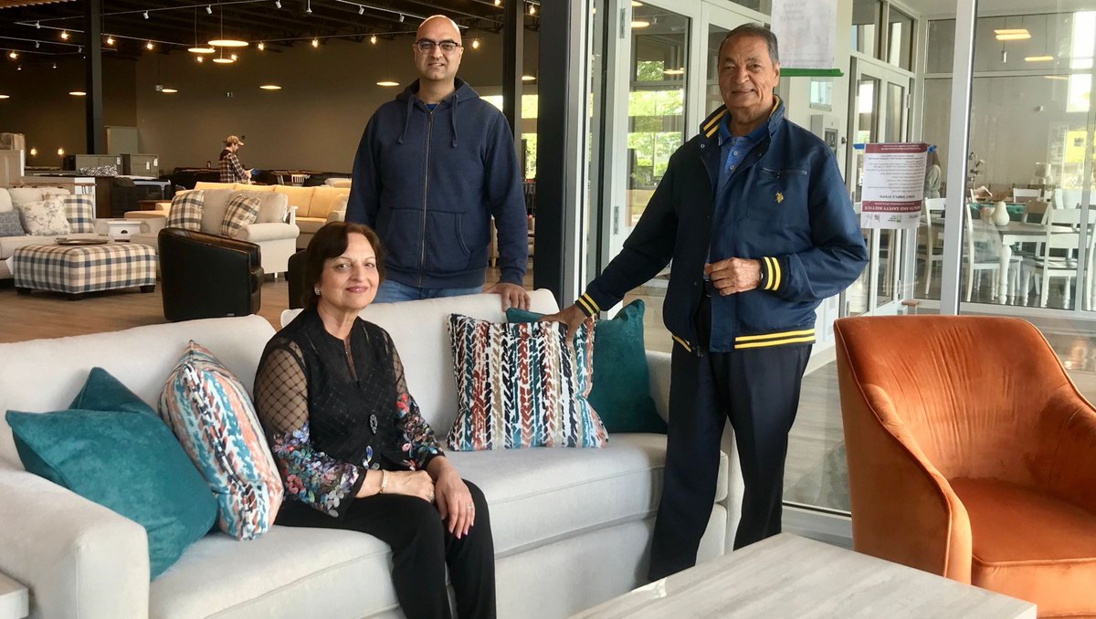 DoddsFurniture's tweet photo. Gordy's sneak-peek of our beautiful new @DoddsFurniture showroom continues! Here's a look at what's going on behind-the-scenes at 4900 Uplands Drive, Nanaimo #YCD #DecorateWithDodds #1069TheWolf #YCD #NanaimoNewsBulletin #NanaimoChamber #1023TheWave #DoddsNanaimo https://t.co/sLYv21uBCz