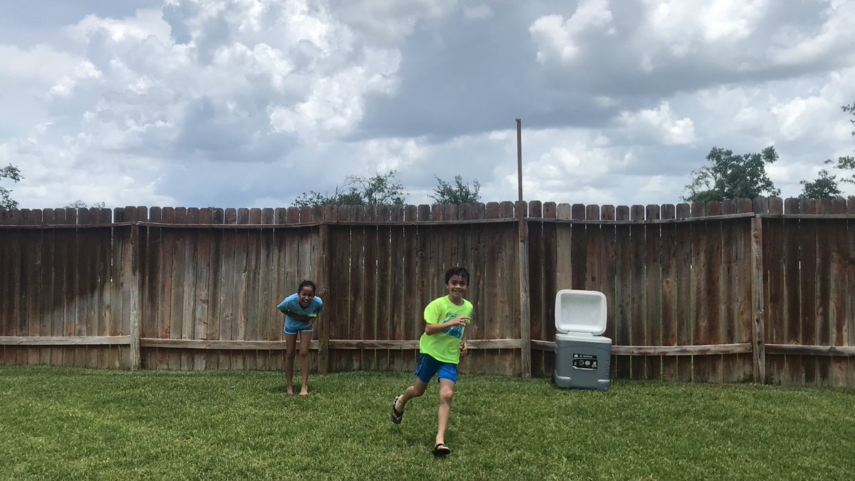 MoariesTA's tweet photo. Field Day 2020 (2) ⁦@Mahaffey_PE⁩ ⁦@MahaffeyKISD⁩ ⁦@ptomahaffey⁩ https://t.co/CIlxDUKkws