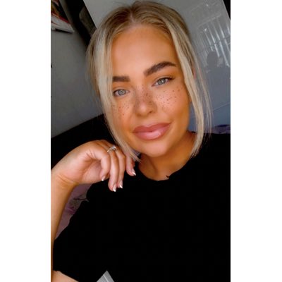 Nicola🫶🏼🪩🍒🥝🍉✨ tweet media