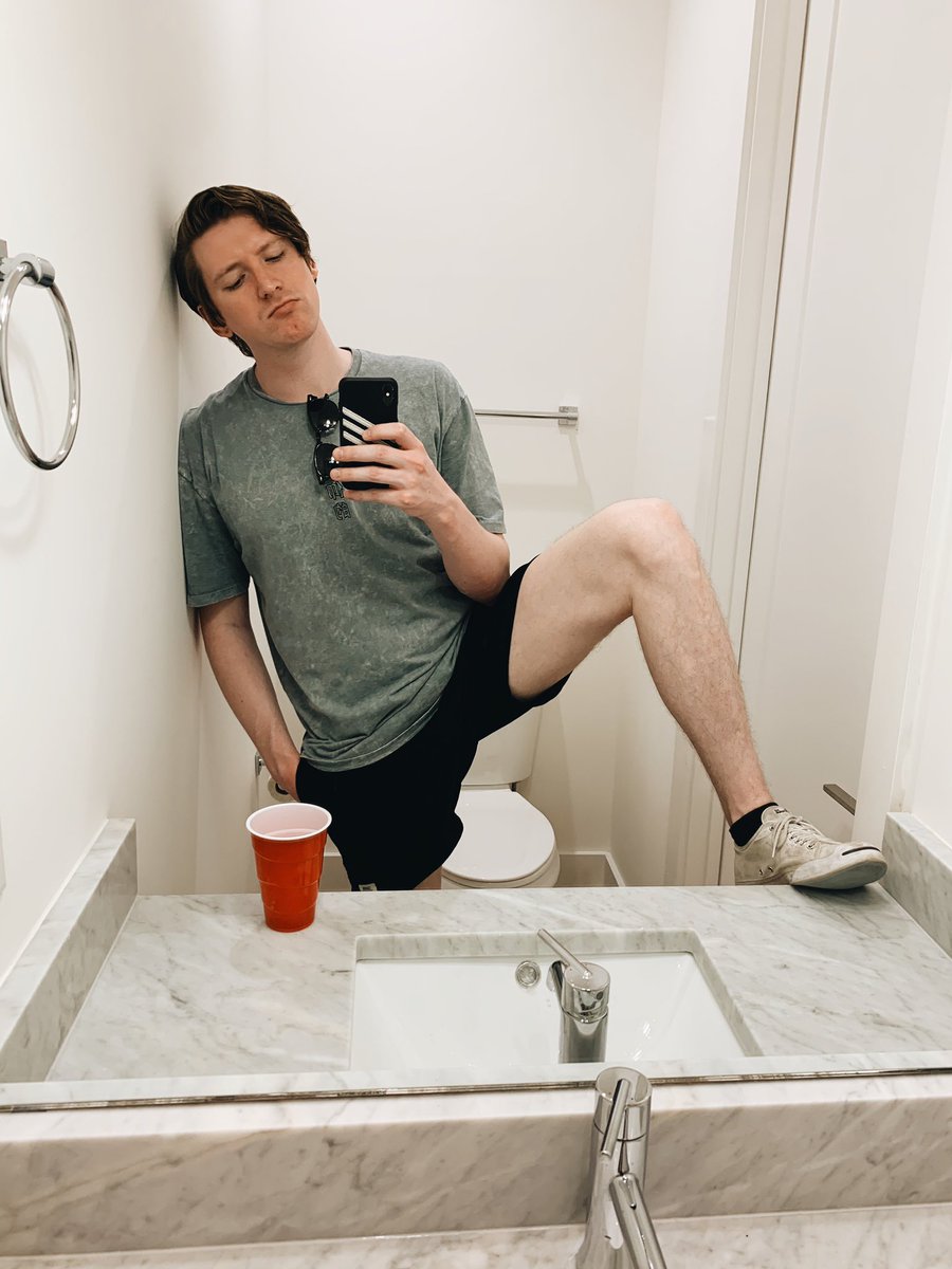 “helping” <a href="/Drew_Cottrell/">Drew Cottrell</a> move into his new house. Check out these new corduroy shorts I bought! #almostjuly #stillpale