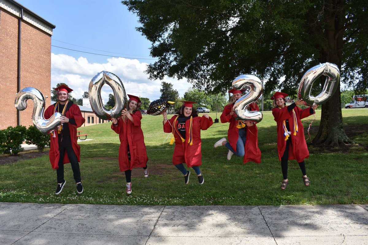 Our senior SGA members took some final pictures in caps and gowns to formally conclude their time in office this school year. Thank you for all of the support this year! ❤️