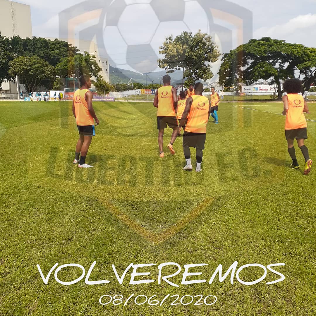 LIBERTADFUTBOLC's tweet photo. ⚽️⚽️⚽️ https://t.co/GIU2MGTEG1