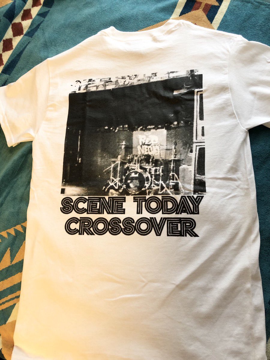 REDNECKS ベネフィットTシャツ！！2000円！こちらのサイトから購入できます
rednecks.thebase.in
過去音源も買えます、レコードは残り超少しです。
製作費を除いた売り上げを東高円寺二万電圧に寄付いたします。