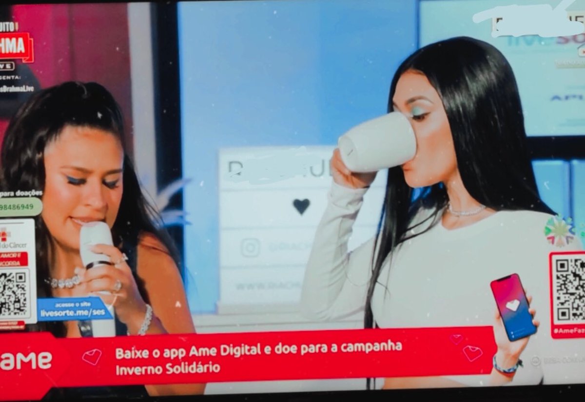 alysvillalba's tweet image. Assistindo as nossas Kardashians ✨ #ColeguinhasBrahmaLive