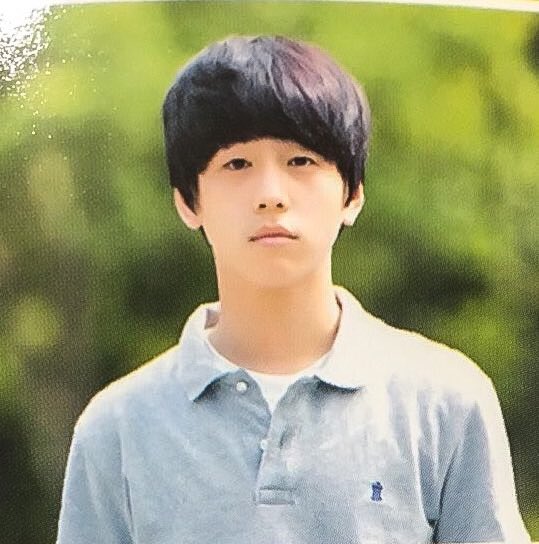 a thread of kookheon and yuvin, but they get older as you scroll ♡