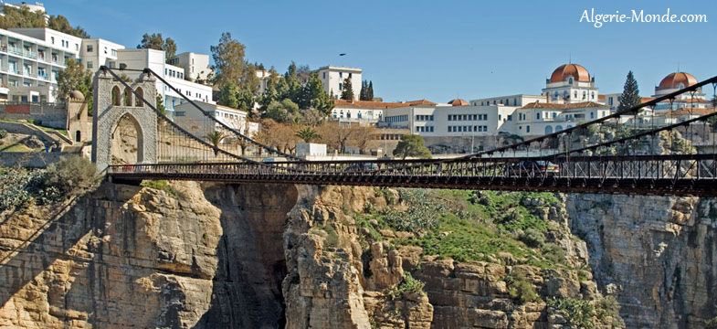 Du coup, je vais commencer par les fameux endroits ,monuments ... Tout d’abord par les fameux pont « constantine ville des pont »:-1: Pont suspendu Sidi M’cid-2: Pont Sidi Rached-3: Pont El kantara-4: Pont des chutes