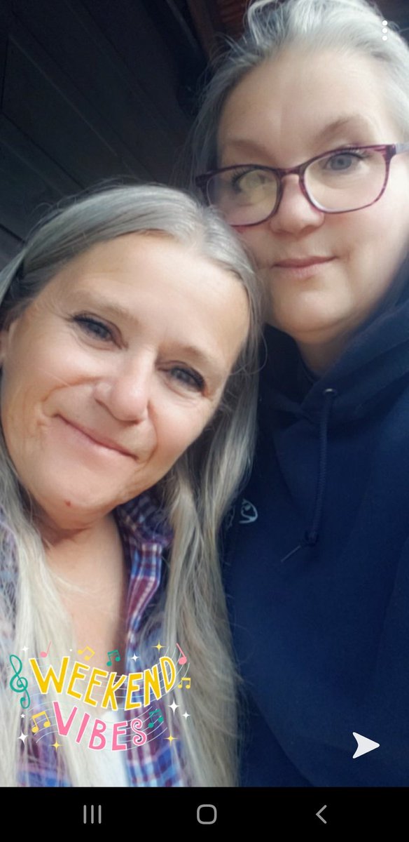 DSD81's tweet photo. Having a beautiful fun filled weekend with this Birthday girl. Lots of relaxation by the river, scenic ride on the Kangamangus Hwy,visited  cemeteries to honor Memorial Day for  the veterans and cheering on the motorcycles riding by with all their flags!🇺🇸🦅 @ZMcGowanFanClub https://t.co/HyhonHsebw