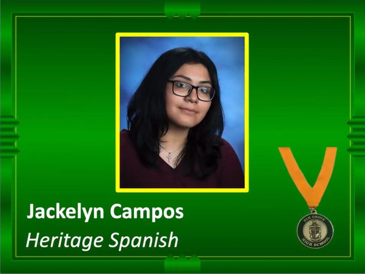 DBSanchis's tweet photo. Un GRAN aplauso para Jackie Campos...👏🏽EN PIE, por favor!!!  Nunca  nadie  tan  grande  y  tan  humilde  a  la  vez.  Lo  más  loco,  que  me  llamen  a  MÍ  tu  profesor.  Nos  has  enseñado  mucho,  Jackie.  Y,  vaya,  que  CLASE  la  tuya. Permítanme  ampliar #214Grad 1  de  2 https://t.co/iaU43cHUwN