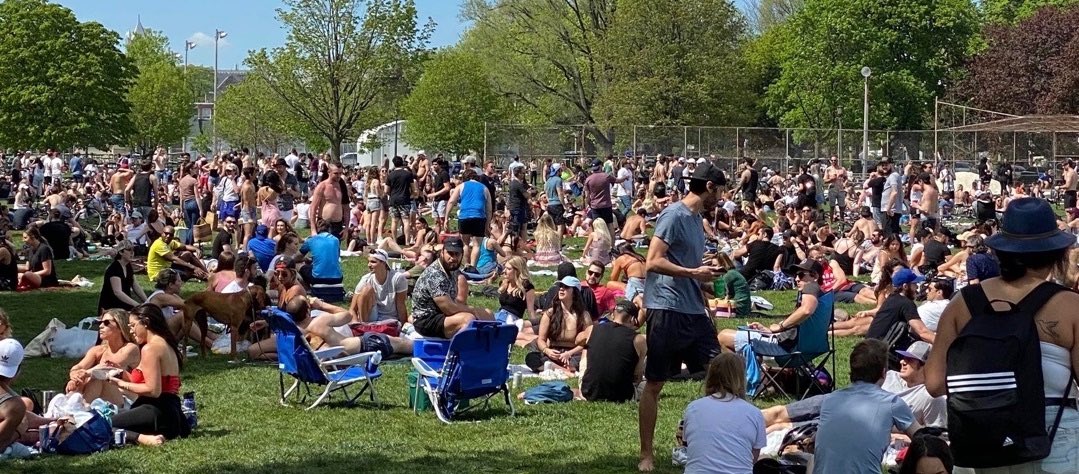 This photo looks crowded because of the angle. If you look at it from a different perspective you can see it's just a bunch of coffins.