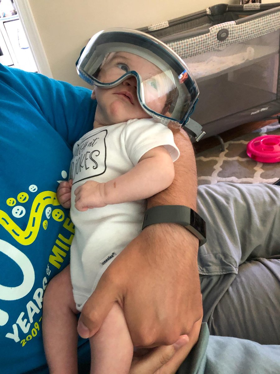 MrGraysonChem's tweet photo. Lainey is ready to go for Chem lab...except for closed-toed shoes! #LaineyGram #STEMgirl https://t.co/LW1AXjqeGw