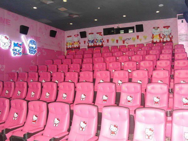 misspinkcouture's tweet photo. what if we kissed in the hello kitty movie theater https://t.co/DynwPlchrT