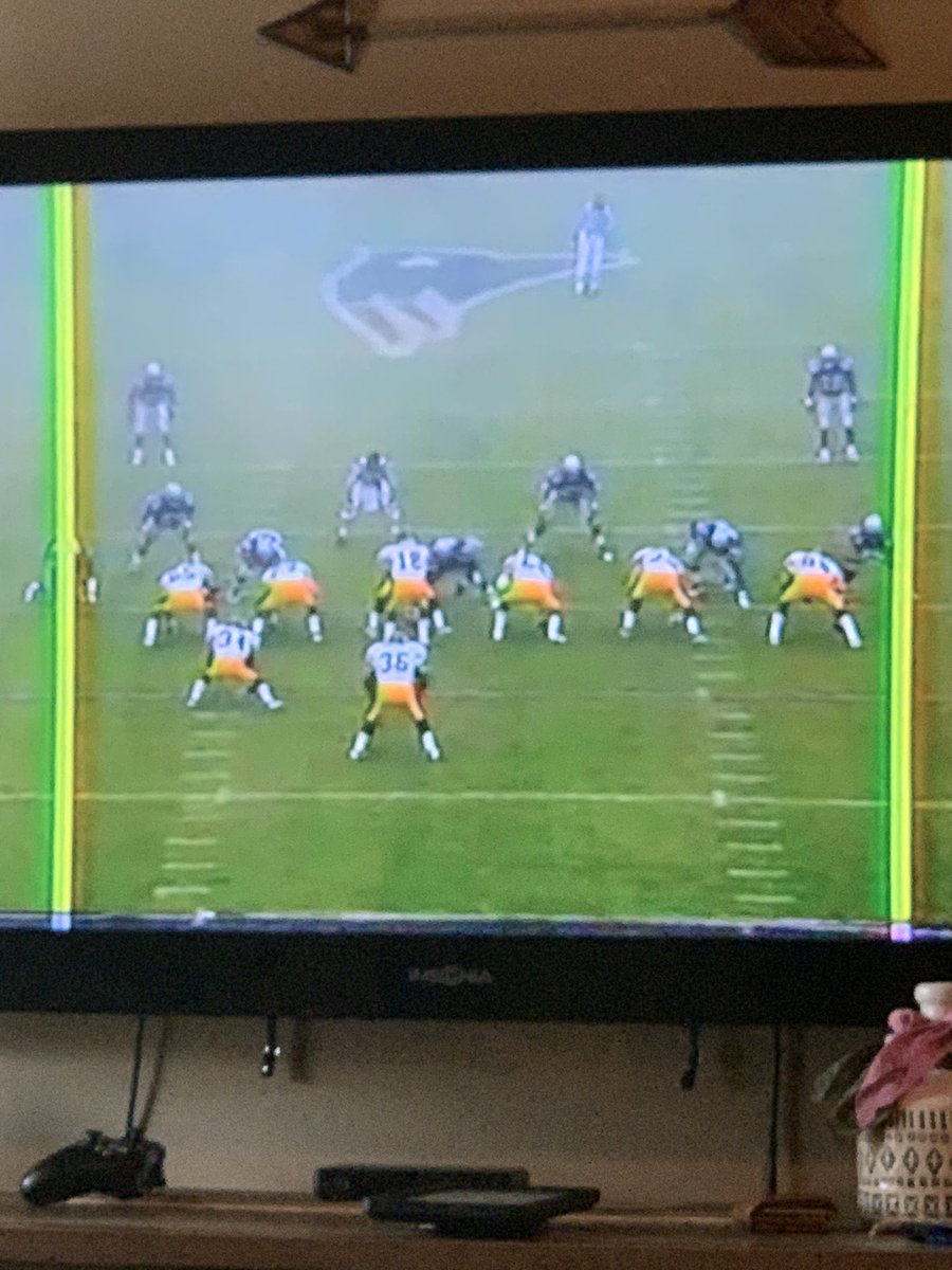xCOONDOGGx's tweet image. 1996 Steelers vs Patriots 
#NFLplayoffs #Bledsoe #Martin #Coates #Patriots #PatsNation