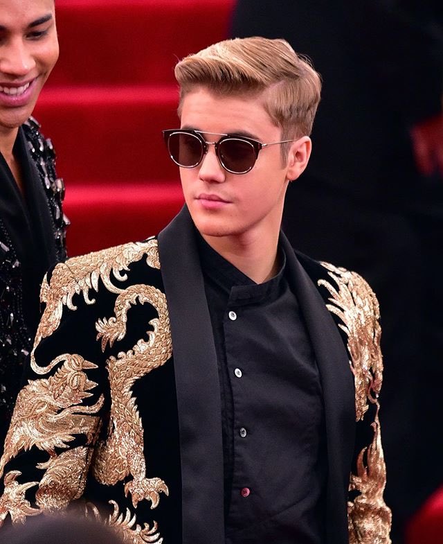 lalynng's tweet photo. justin bieber - kick it https://t.co/muuOZwb6Dl