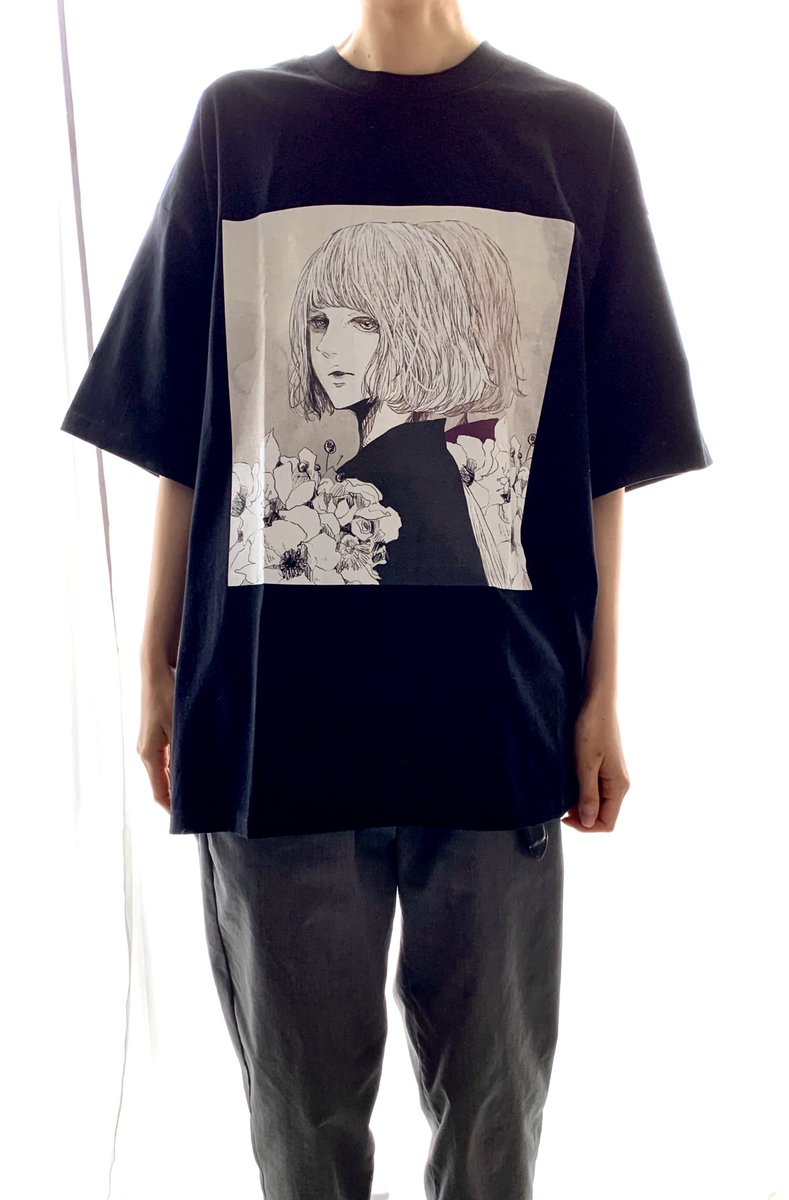「Tシャツ試しに創ってみた。今日届いた。

#おうち時間
#Tシャツ
#イラスト 」|西 ✂︎のイラスト