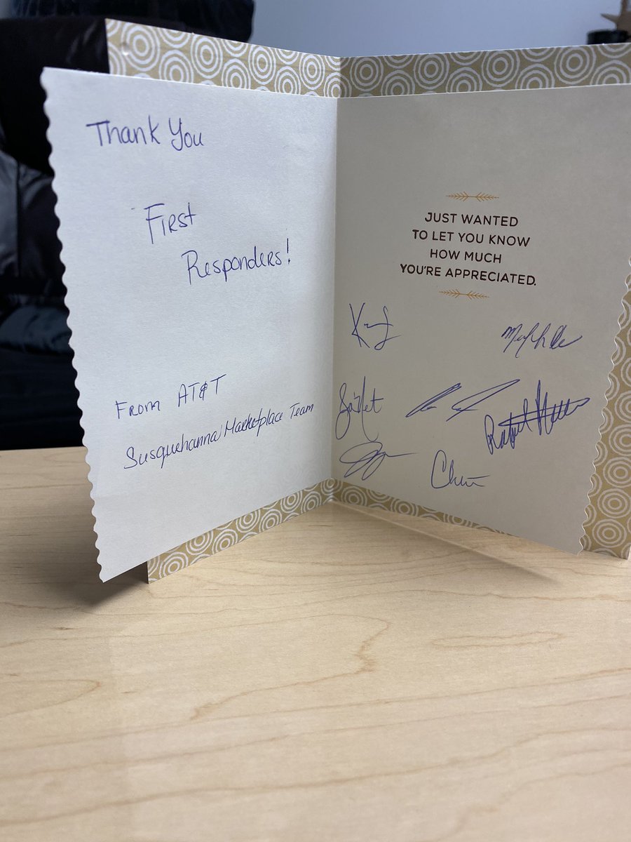 Mike_Larry20's tweet photo. Team Shoppes sending a little appreciation to our local EMS! #WeAre #UnstOHPAble @kuhn3 #lifeatatt https://t.co/51EIlkRwsW