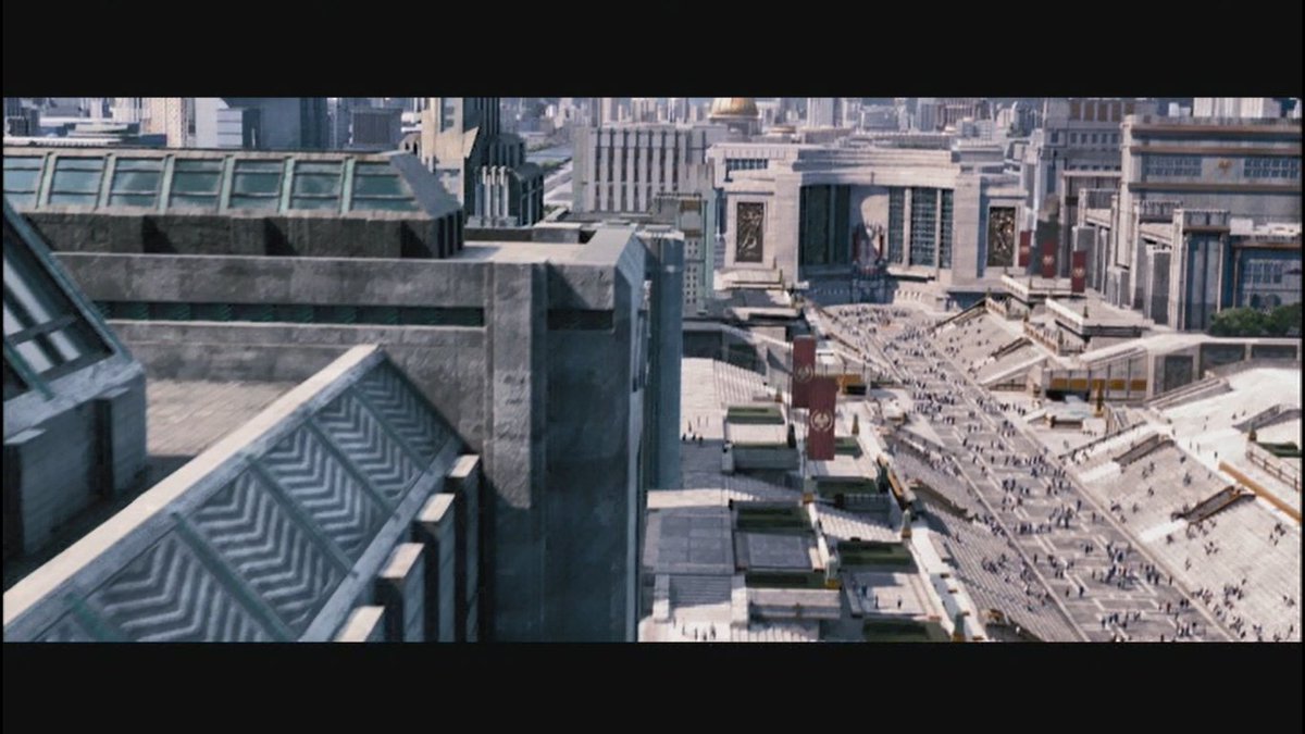 this establishing shot do be looking like the capitol from the other movies tho