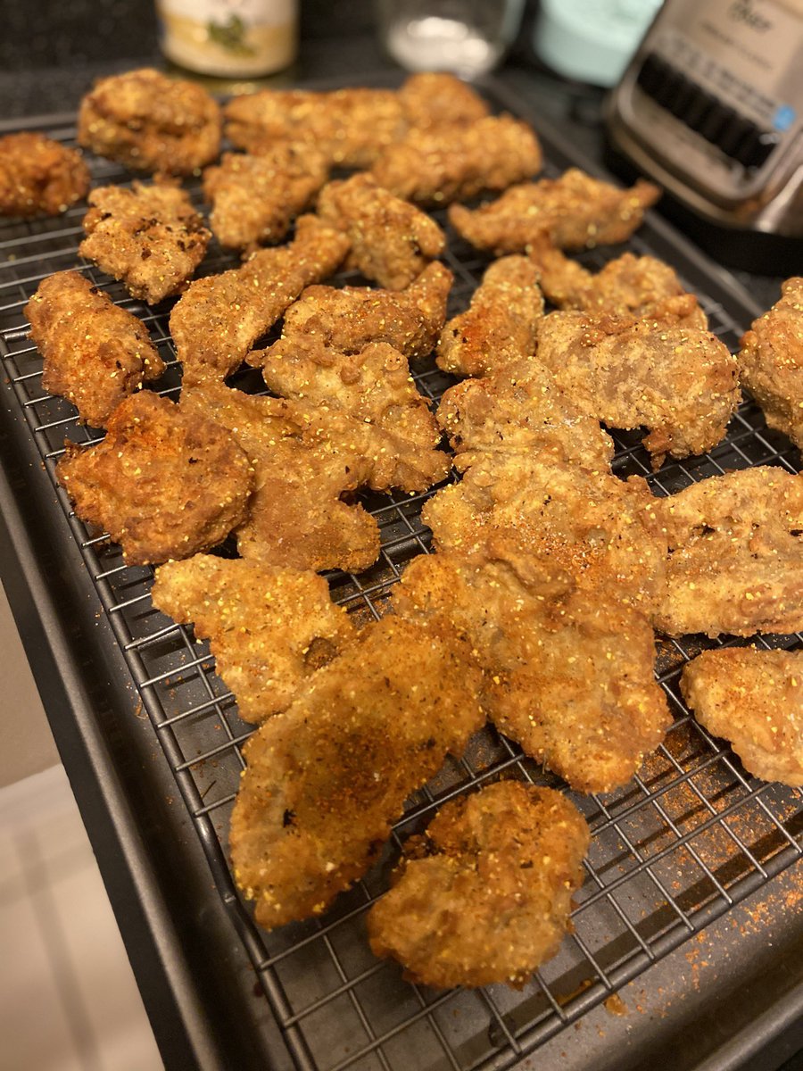I stopped keeping up with this thread when I made a food insta but holy shit Tyler and I just made some CRAZY fried chickn !!