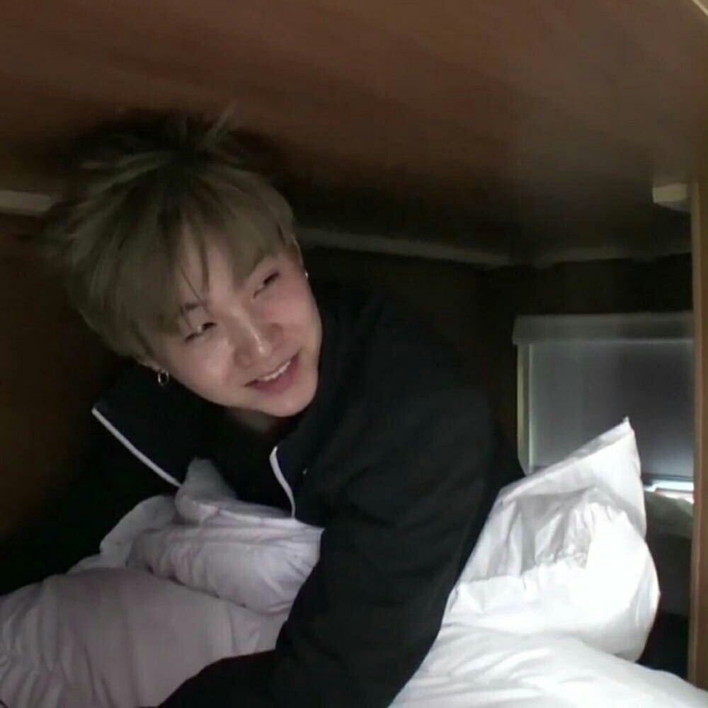 yoongi boyfriend material; a thread @BTS_twt
