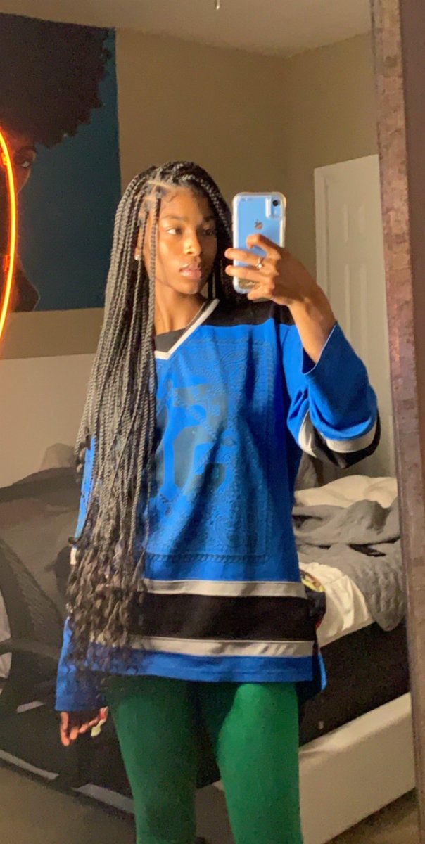 tinymonae's tweet image. 2pm-6am