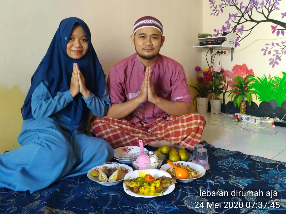 GarlinMaharani's tweet photo. Lebaran Ikan #dirumahaja menu ikan disaat lebaran memang top, mudah dimasak apa saja &amp; tentunya bergizi tinggi... Gurame bumbu kuning mpek_mpek patin... @puslatluhkp @bppp_banyuwangi @lapregiwati @kkpgoid @Edhy_Prabowo https://t.co/ukRKie7eRm