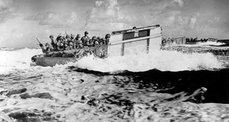  #MemorialDayWeekend  #NeverForget WWII ~ U.S. Coast Guard manned 800+ cutters, 300 ships for the Army, and 1,000's of combat amphibious assault craft. 1,917 USGC sailors gave thier lives.Photo: USCG landing Marines on Siapan - and every other battle fought in the Pacific.