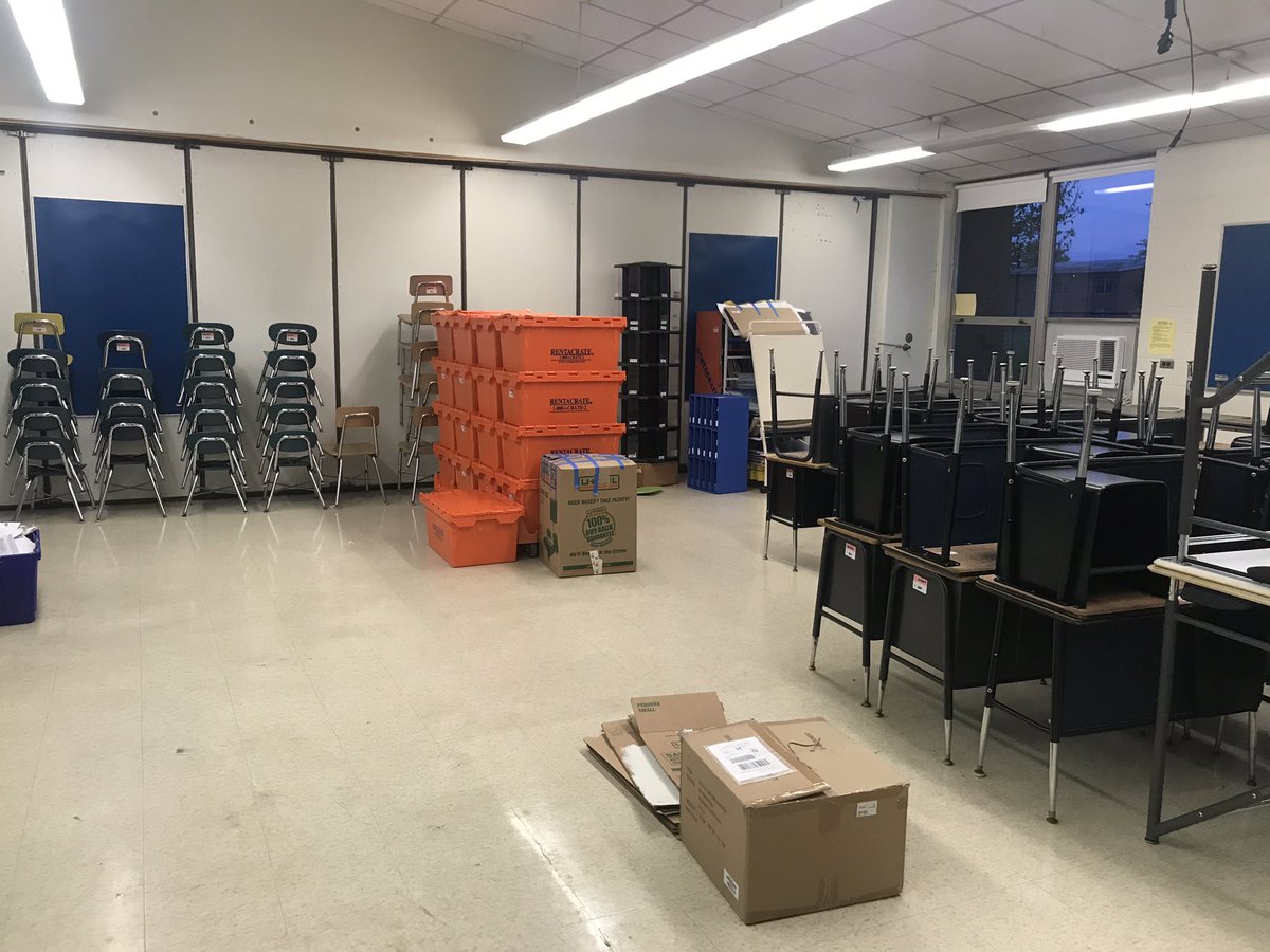 MrsMillerin207's tweet photo. A10, walking out of you tonight was very sad for me. The end of an era. However, a quote I have shared with my students seems very fitting, βand so for a time it looked as though all the adventures were coming to an end; but that was not to be.β π #McDPride https://t.co/e1wFUfJFzN