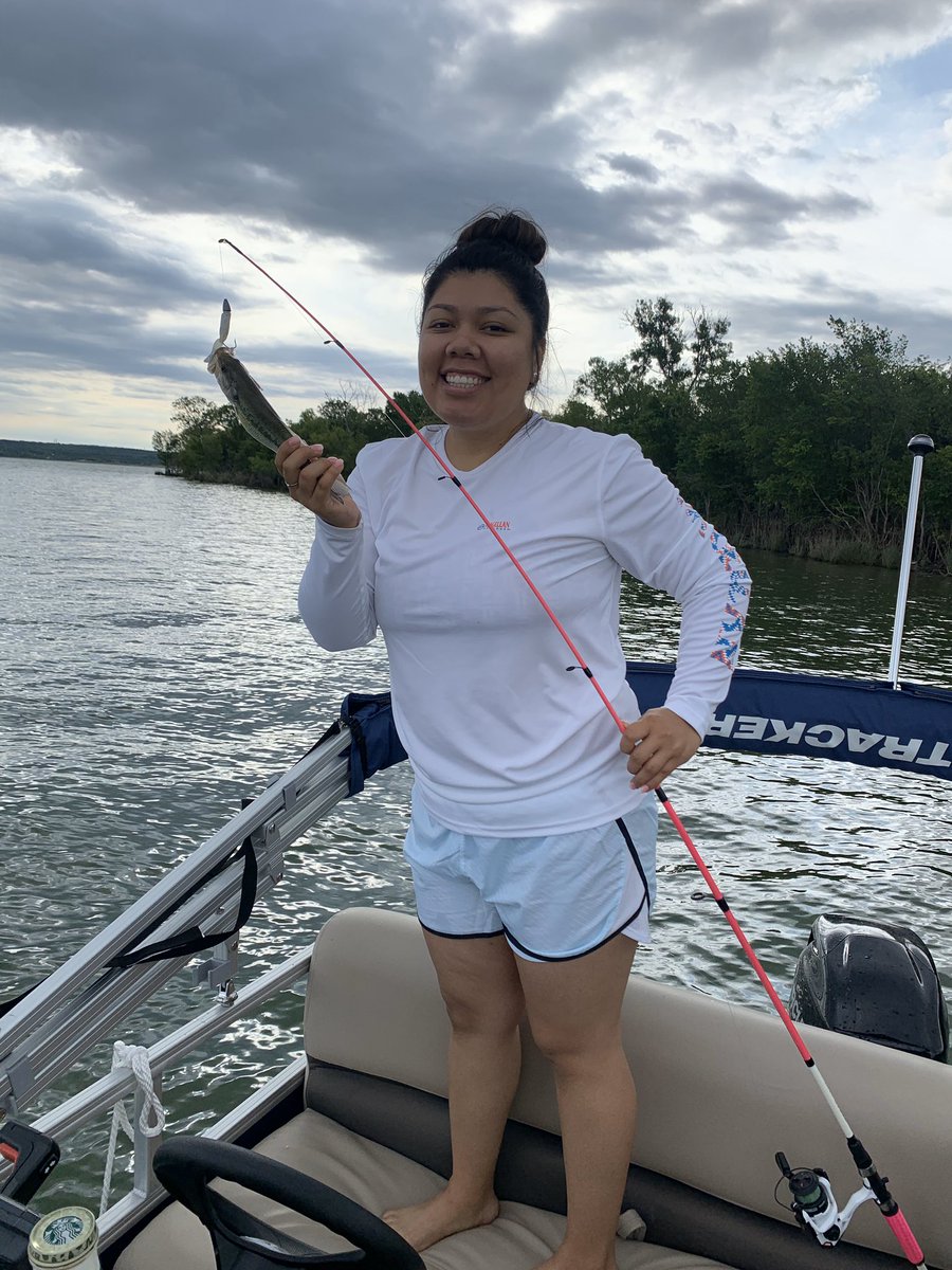 MartharitaTime's tweet photo. Because this is my only social media rn ✌️🐟 https://t.co/izbcOgS9nS