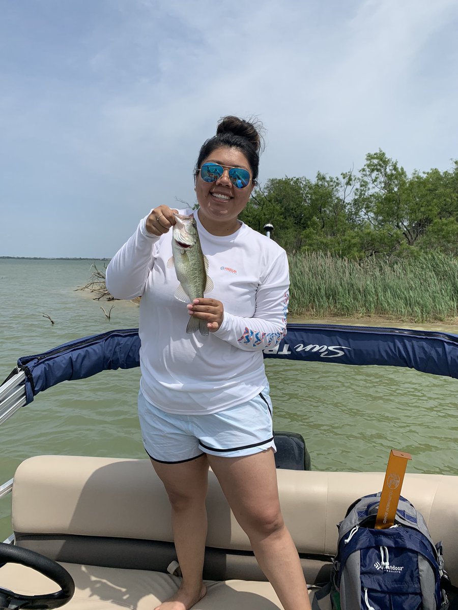 MartharitaTime's tweet photo. Because this is my only social media rn ✌️🐟 https://t.co/izbcOgS9nS