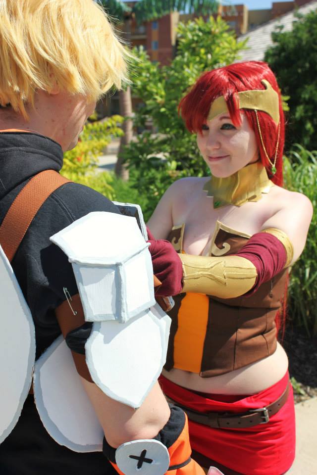 3. oh Pyrrha where do I begin LOL is it with the hastily made cotton gloves that barely fit my hands, or the corset with zero boning so zero support at all, or the worbla leg armor that literally melted off my body. Also note, the visible safety pin holding up Jason's armor