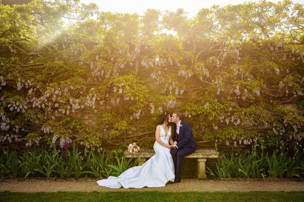 Loseley Park Wedding Kerry Morgan Photography upflow.co/l/1Foj