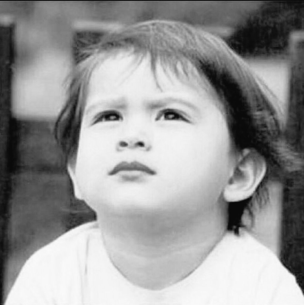 — a thread of james reid, but he grows older as you keep on scrolling down